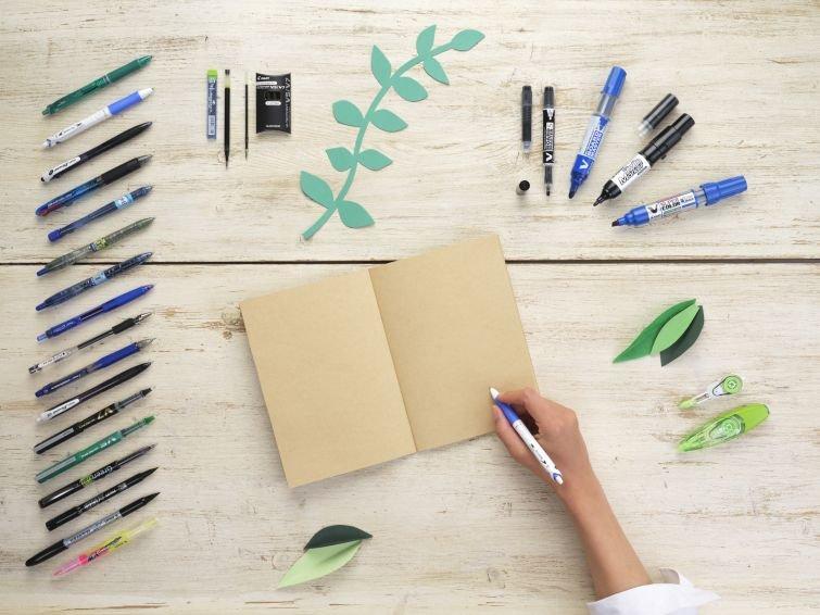 Pilot PILOT Kugelschreiber Feed GP4 0.7mm  