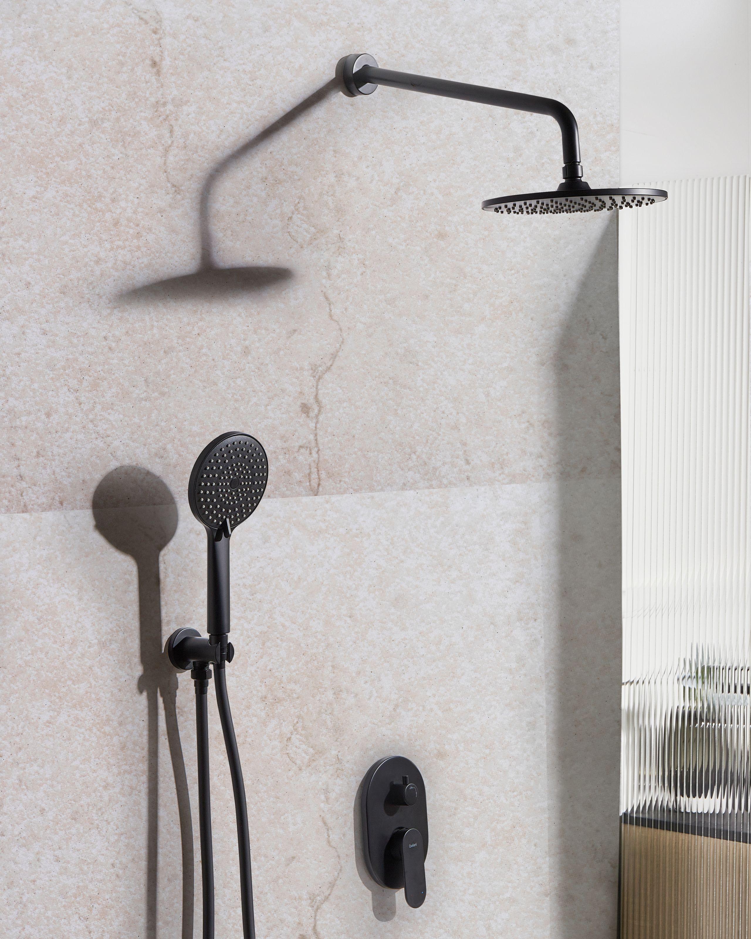 Beliani Ensemble de douche encastrée avec douche pluie en Laiton Moderne TINGUIRIRICA  