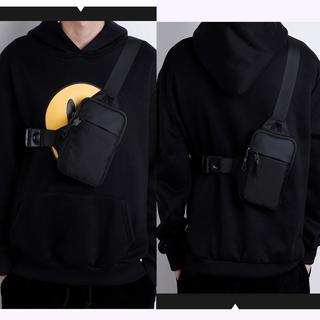 Only-bags.store Umhängetasche Sling Chest Kleine Handytasche zum Aufhängen mit Brieftaschentasche  