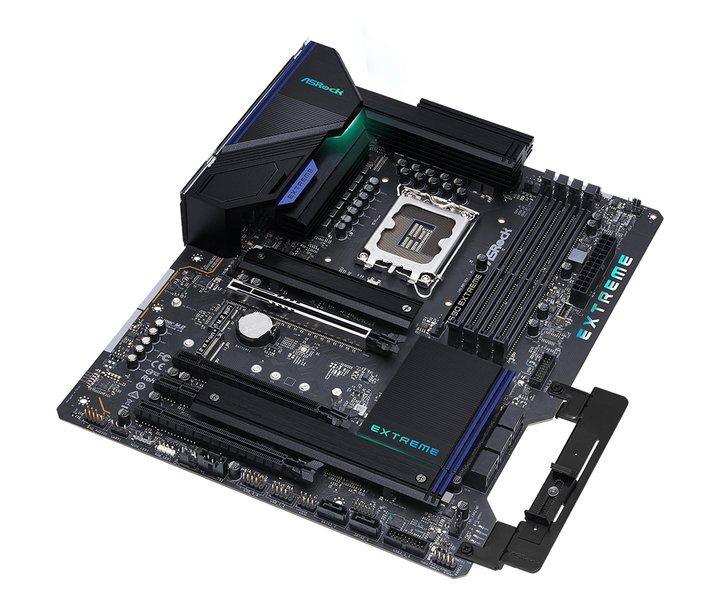 ASRock  Z690 Extreme Intel Z690 LGA 1700 ATX 