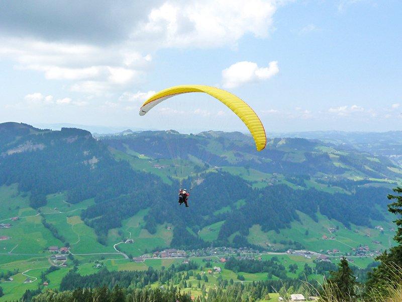 Smartbox  Vol en parapente en été ou en hiver - Coffret Cadeau 