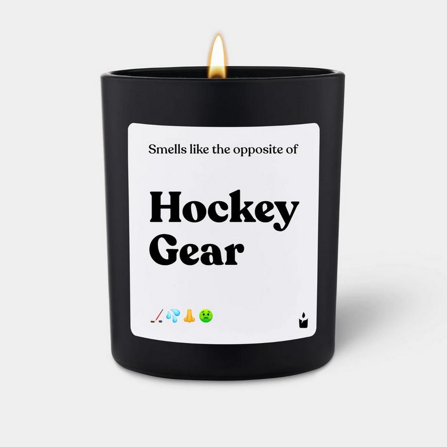CandleHand Duftkerze Woody Hockey Gear  
