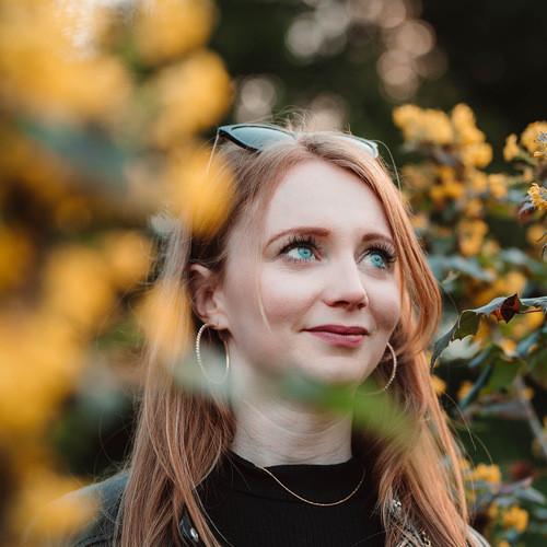 Image of Fotoshooting - Portrait, Familienfotos, Paarfotos Und Tierfotos (für 1 Stunde) Unisex