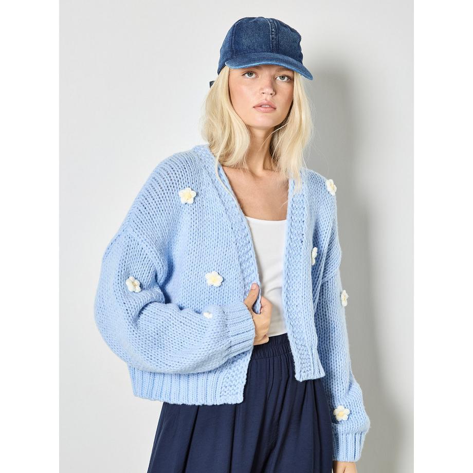 Cardigan en grosse maille avec marguerites en applique