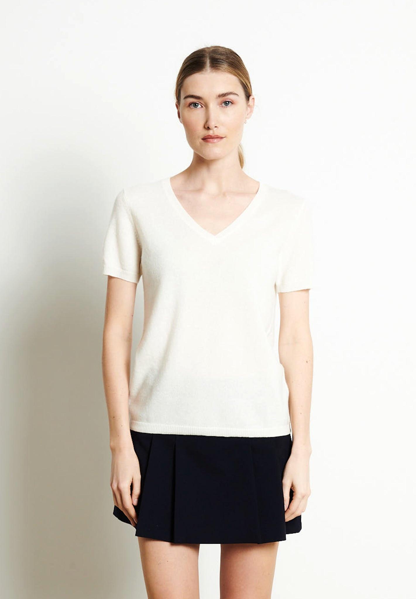 Studio Cashmere8  LILLY 14 Maglia manica corta con scollo a V - 100% cashmere 