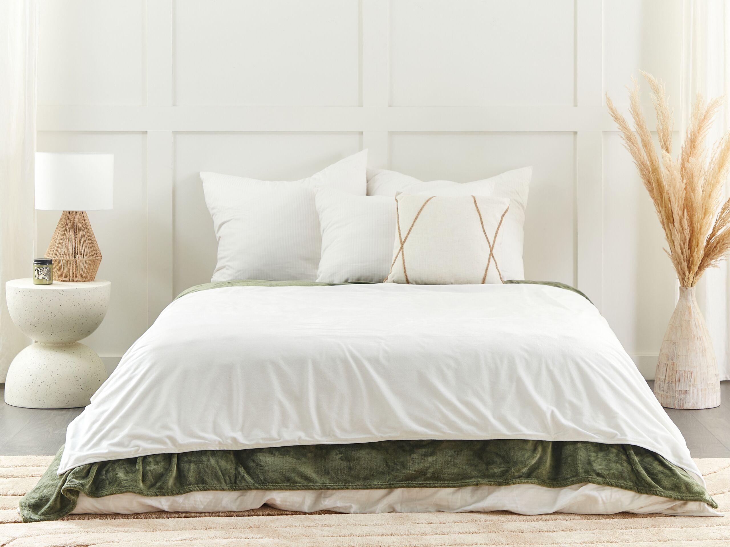 Beliani RHEA Housse de couverture lestée en polyester moderne  