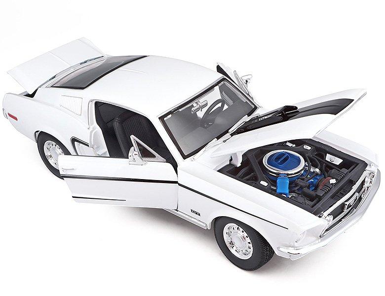 Maisto  1:18 Ford Mustang GT Cobra 1968 Weiss 