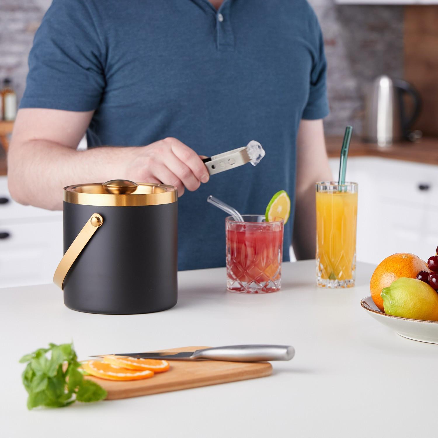 Northix Vaschetta per cubetti di ghiaccio con coperchio  