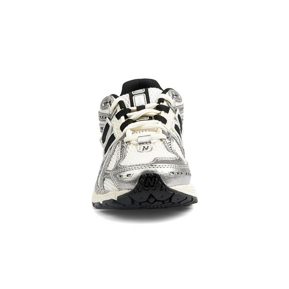 new balance 1906 Low-Top Sneakers  