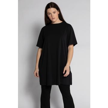 Maglia lunga con scollo a girocollo e mezze maniche