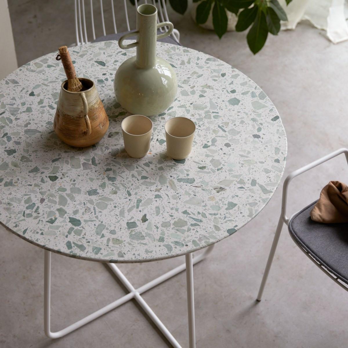 Tikamoon Table ronde en terrazzo premium et métal green 4 pers. Elio  