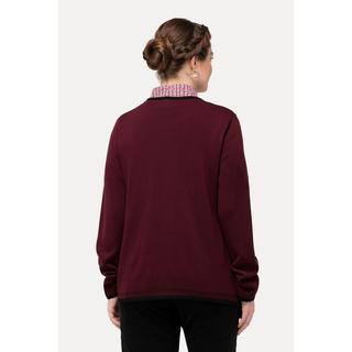 Ulla Popken  Cardigan s'inspirant des tenues traditionnelles bavaroises. Coupe Classic Fit, col rond. Motif aux extrémités. 