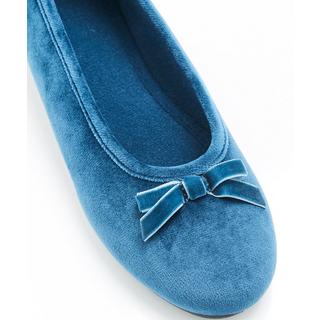 Damart  Ballerines aspect velours. 