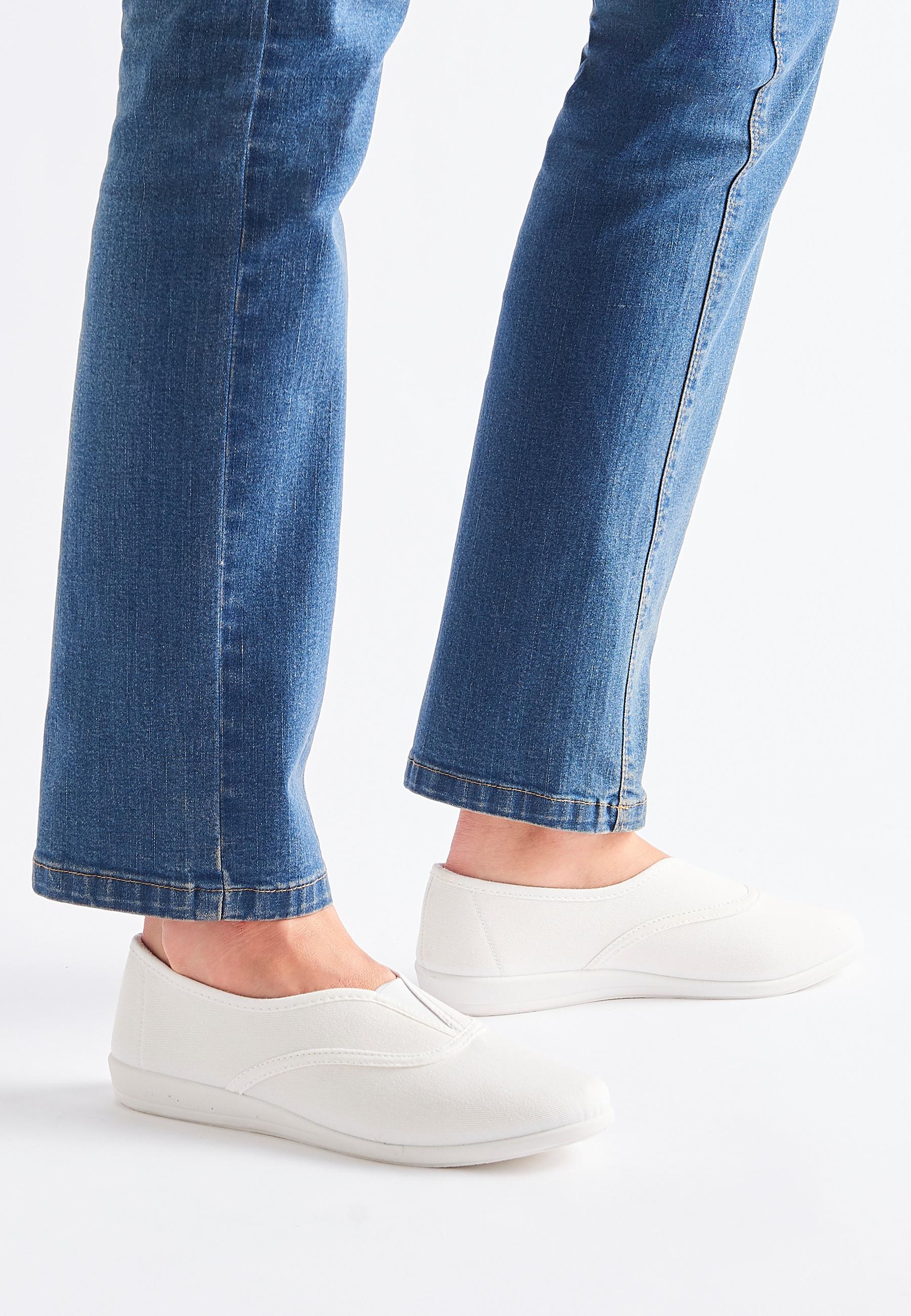 Image of Canvas-ballerinas. Damen Weiss 40