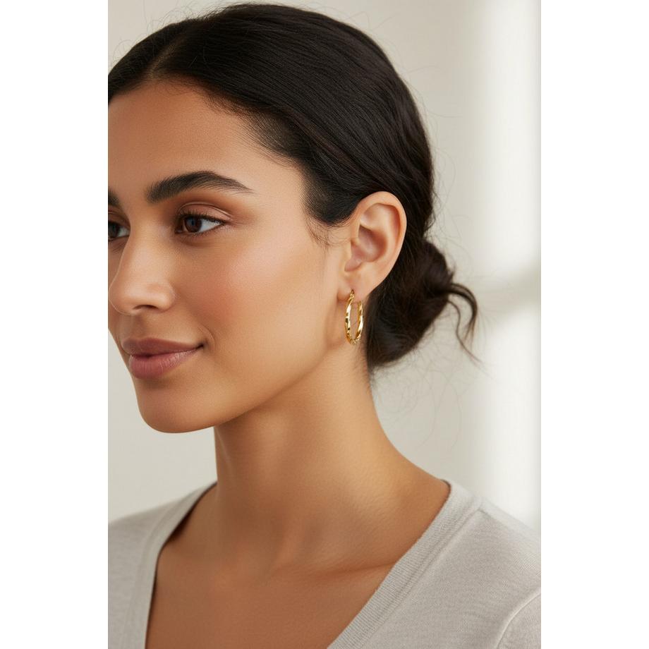 Maxte  farbene Creolen   gebogenem  draht   französischem Verschluss 