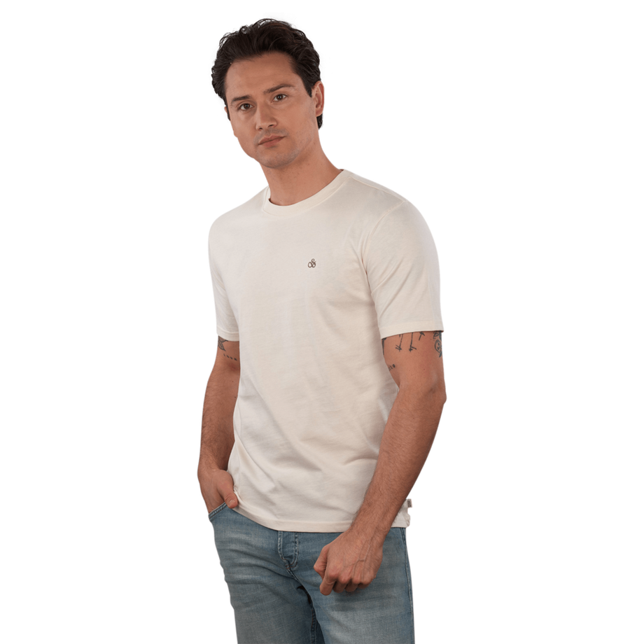 T-Shirt Chest Logo