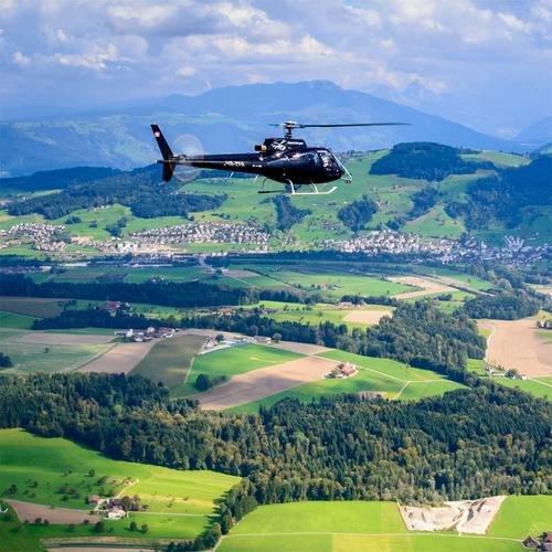 Image of Helikopterflug Über Den Eiger, Mönch Und Jungfrau - 75 Minuten (für 1 Person) Unisex