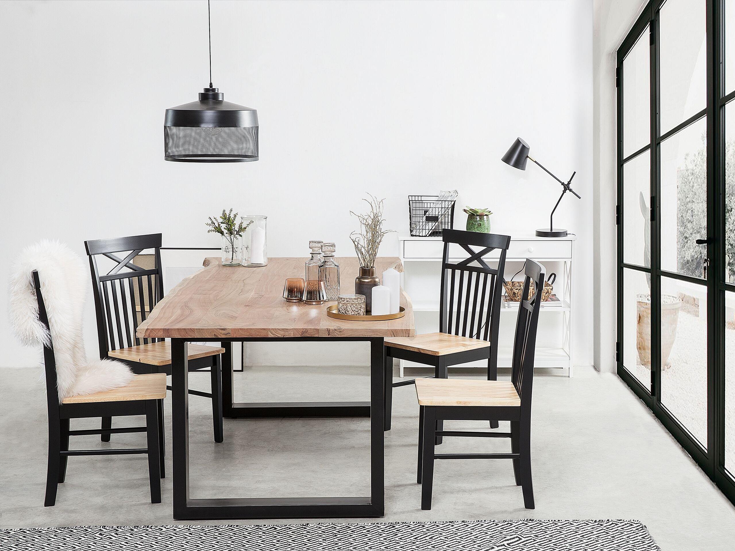 Beliani Table de repas en Acacia Moderne HEBY  