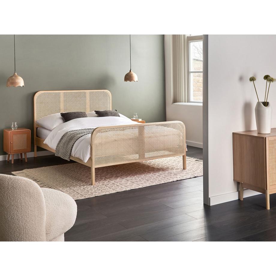 Beliani Lit avec sommier en Bois de pin Rétro GONFARON  