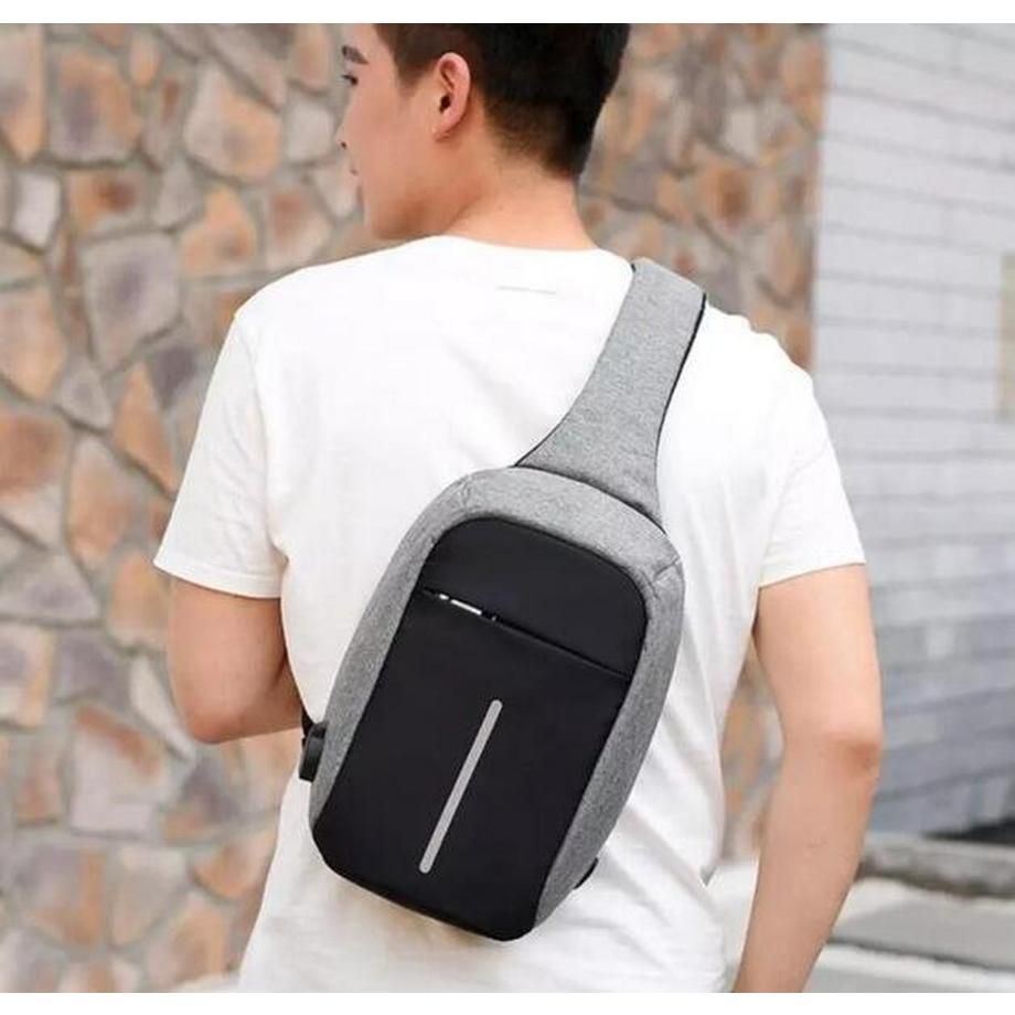 eStore Sac à Bandoulière Antivol avec Port USB Noir  