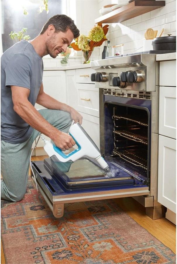 BLACK+DECKER Black + Decker Dampfreiniger 8er Set 1500W, 2 Stufen, 500ml Tank, Kabel 6m  