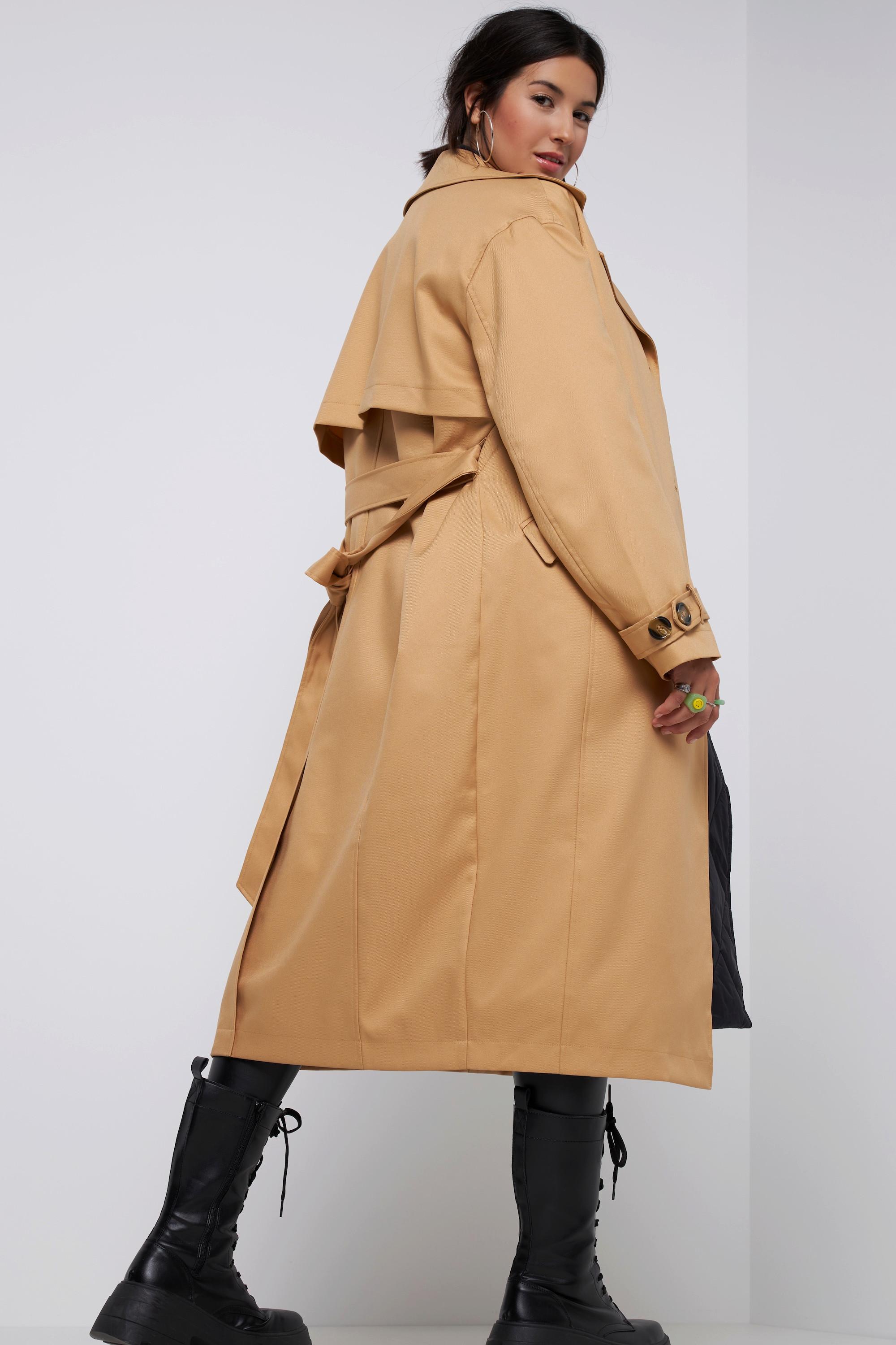 Studio Untold  Trench 2-in-1 con gilet trapuntato, taglio oversize, revers e maniche lunghe 