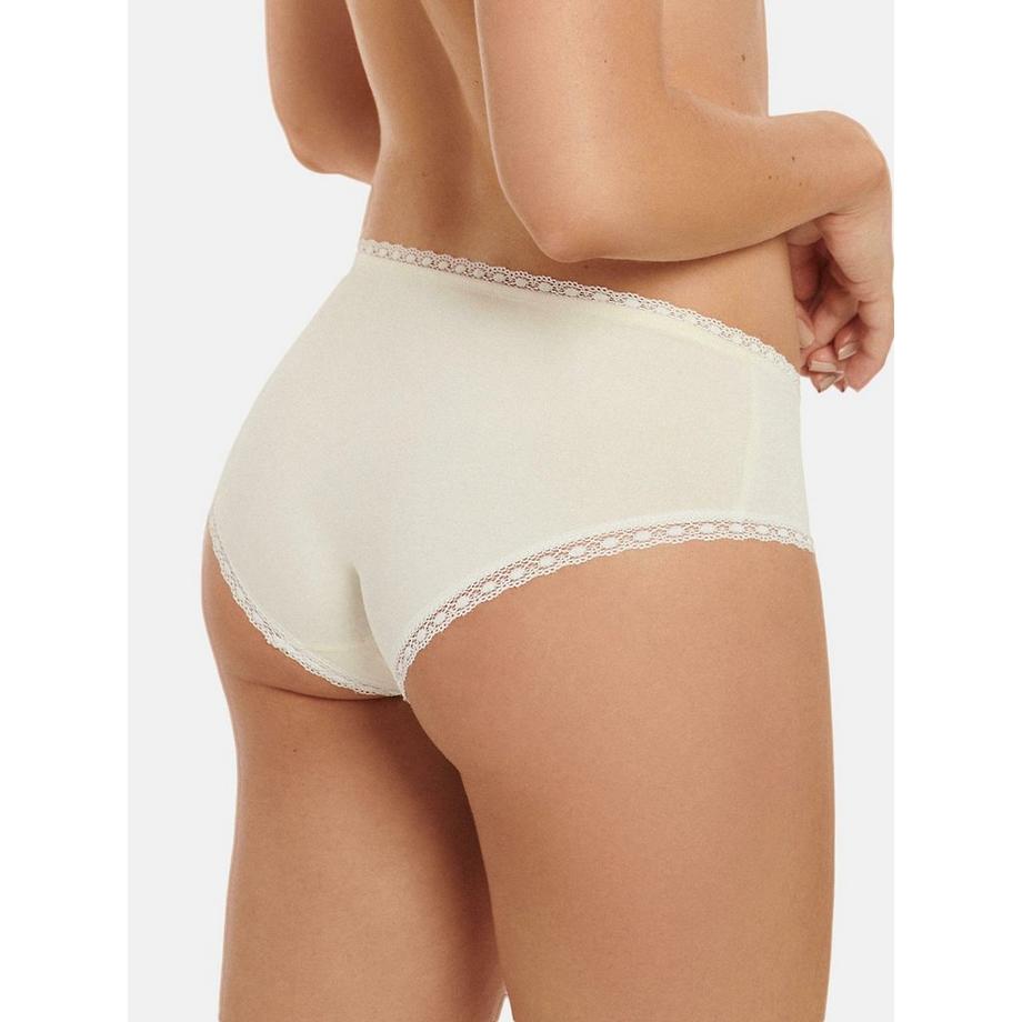 Lisca Ines Shorty  