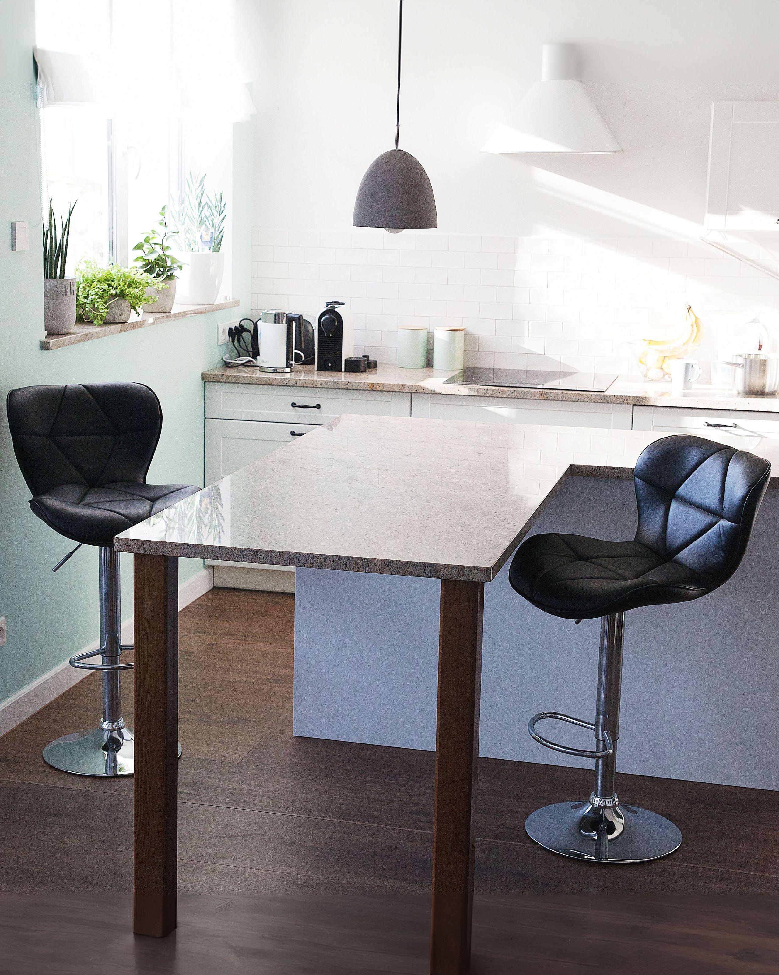 Beliani Set di 2 sedie alte en Pelle sintetica Moderno VALETTA  