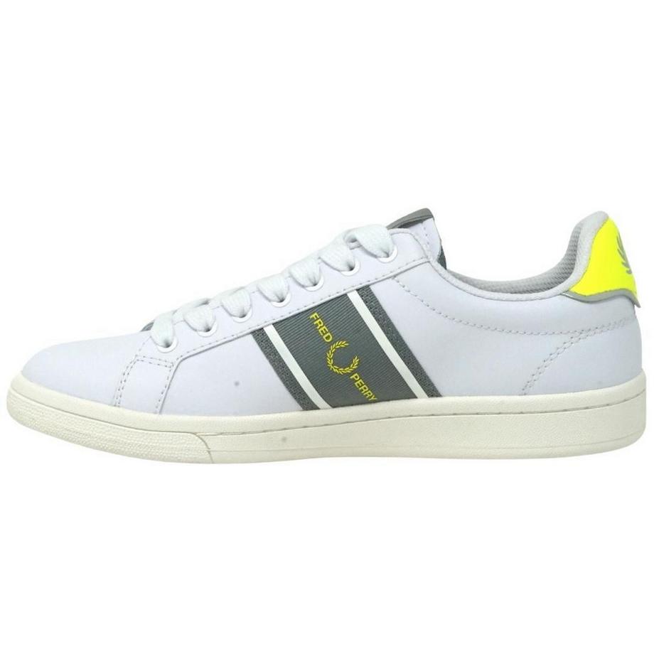 FRED PERRY Scarpe Sportive in Pelle Taglio Basso  
