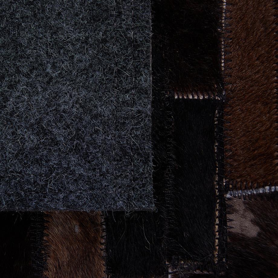 Beliani Teppich aus Kuhfell  AKSEKI  