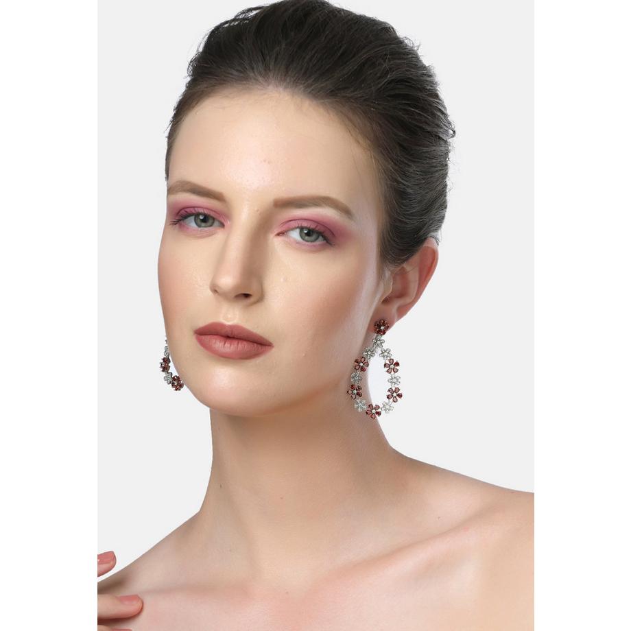 AVANT-GARDE PARIS  Diva Zarte Florale Hängeohrringe 