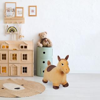 Northio  Cavallo da salto con berretto 