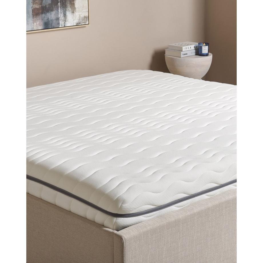 Beliani Materasso in Memory Foam en Schiuma PU SERENITY  