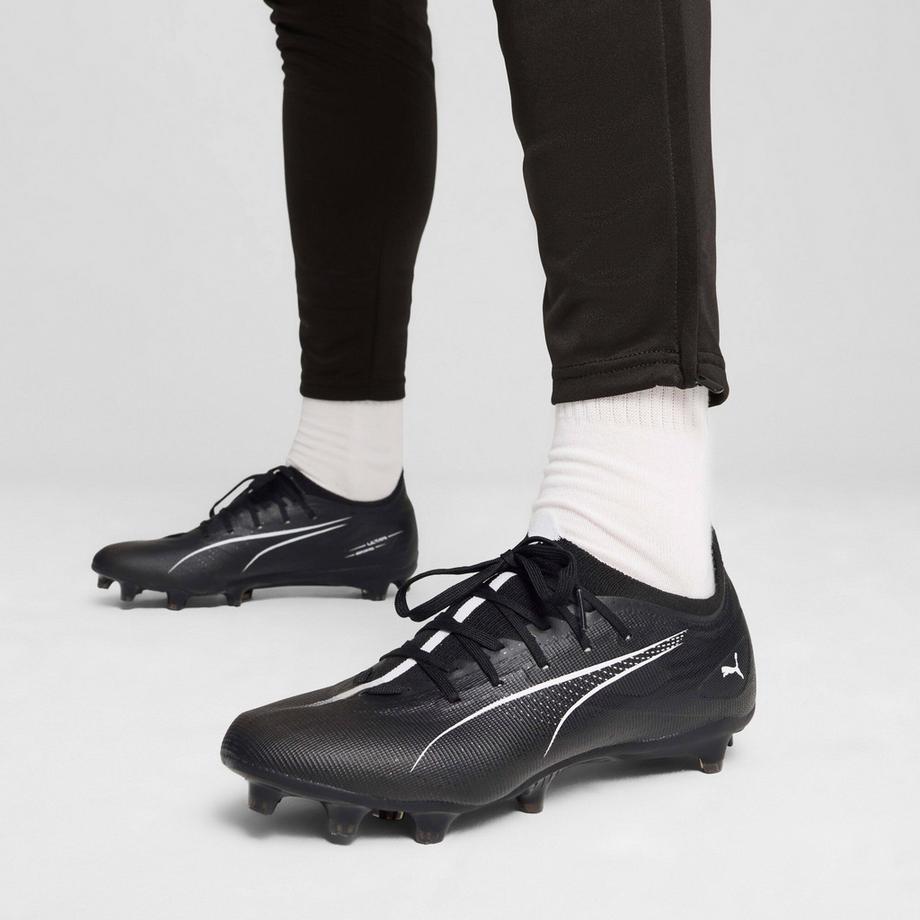 PUMA Ultra Match FG AG Chaussures de Football  