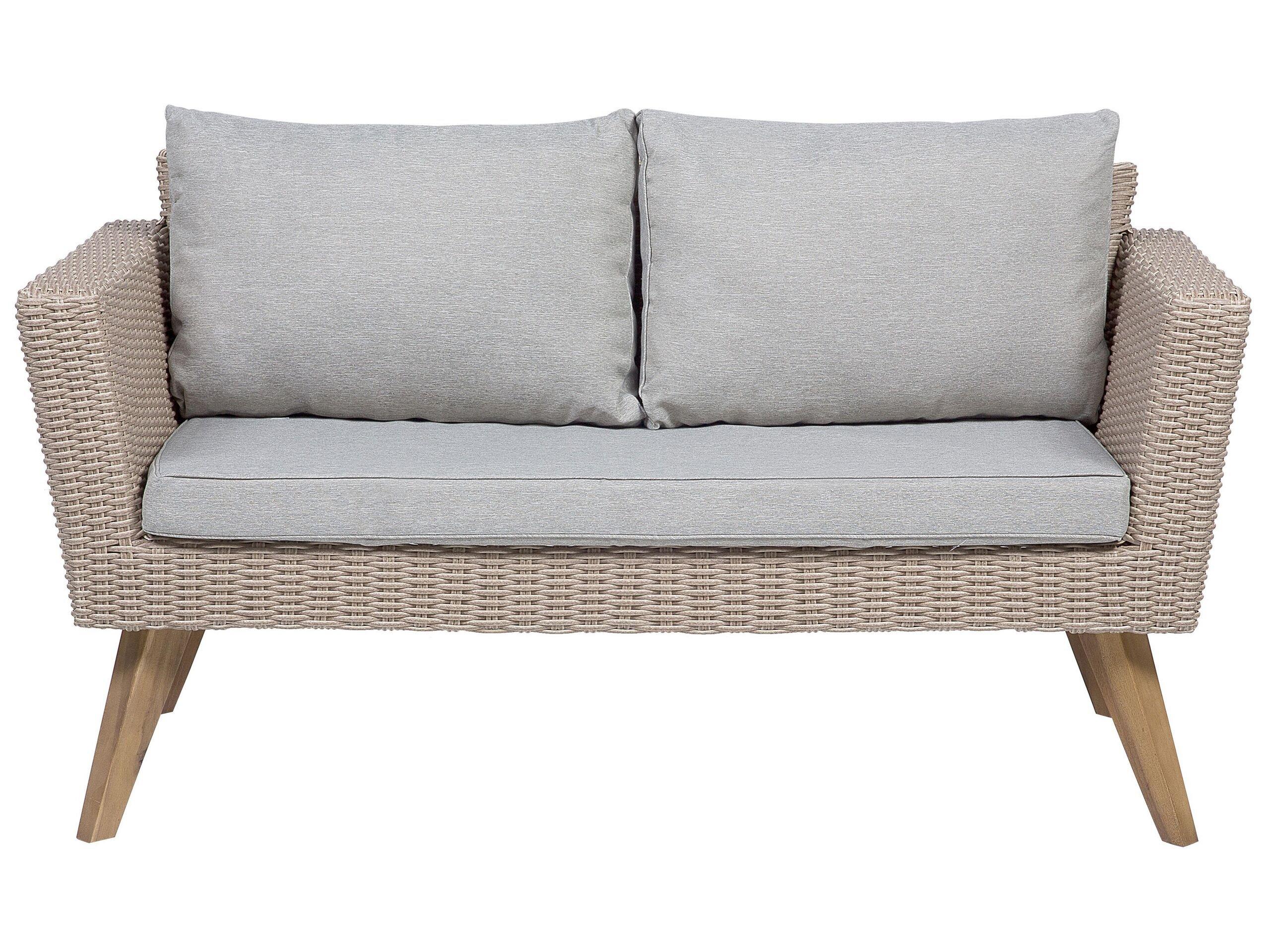 Beliani Lounge Set mit Tisch aus PE Rattan Retro VITTORIA  