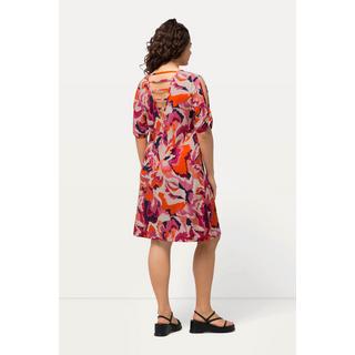 Ulla Popken  Strandkleid, Stickblumen, A-Linie, V-Ausschnitt, Halbarm 