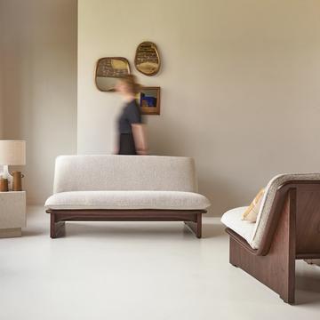 2-Sitzer-Polsterbank aus massivem Mindiholz mit ecrufarbenem Stoffbezug Folk