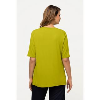 Ulla Popken  T-shirt con davanti doppio, scollo a V e mezze maniche 