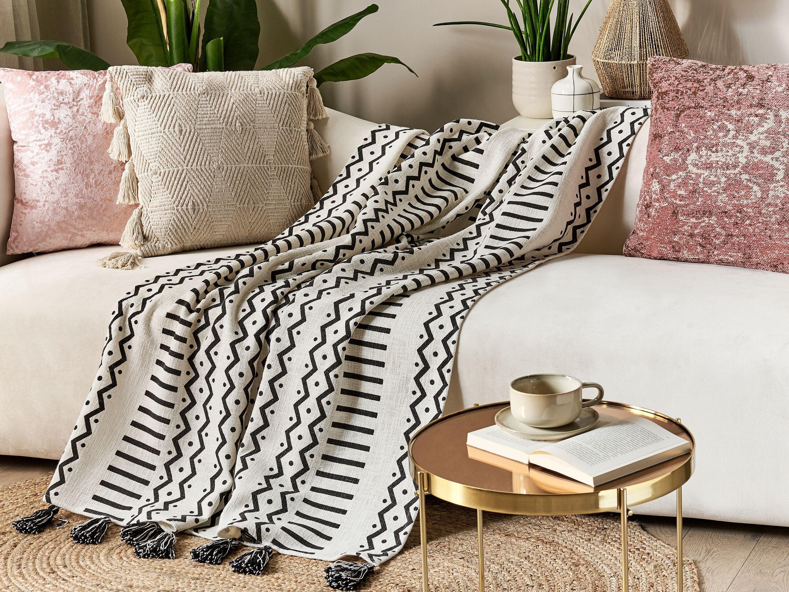 Beliani UNNAO Jeté de lit en Coton Boho  