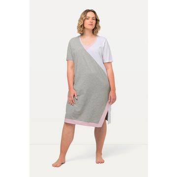 Chemise de nuit. Décolleté en V. Manches longues. gris béton