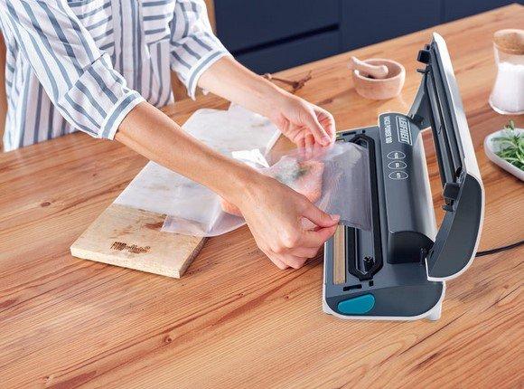 LEIFHEIT Leifheit Vacu Power 100 appareil à emballage sous vide 500 mbar Noir, Turquoise, Blanc  