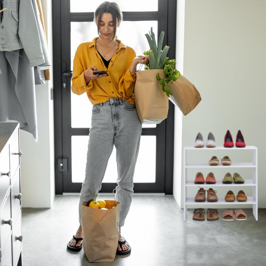 B2X Weißes Schuhregal mit 2 Ablagen  