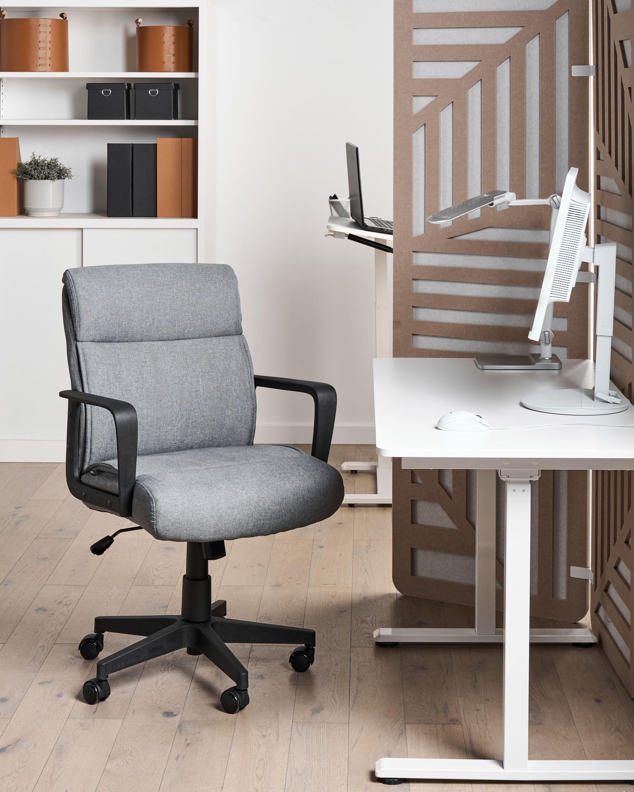 Beliani Chaise de bureau en Tissu Moderne BYRON  
