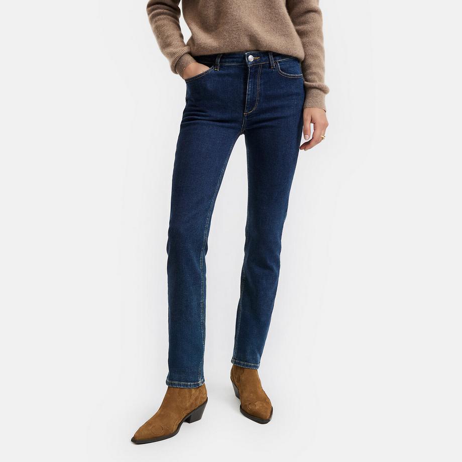 Jean droit push-up extra confort