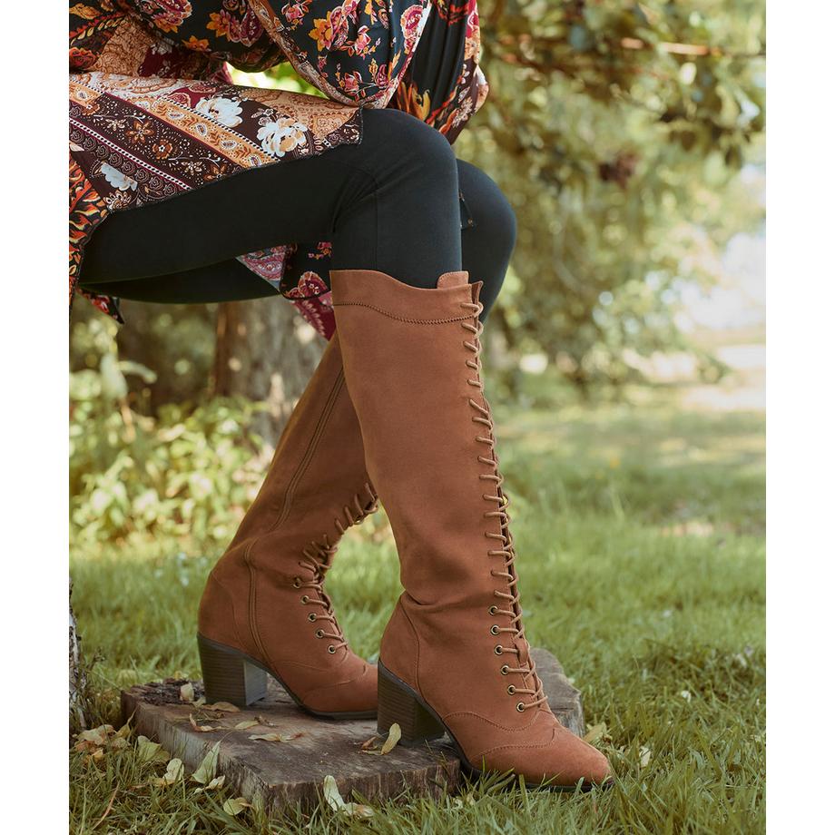 Joe Browns  Hohe Stiefel mit Holzblockabsatz und Schnürung 