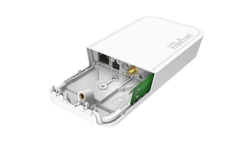 MikroTik  WAP LoRa8 kit 300 Mbit/s Blanc Connexion Ethernet, supportant l'alimentation via ce port (PoE) 