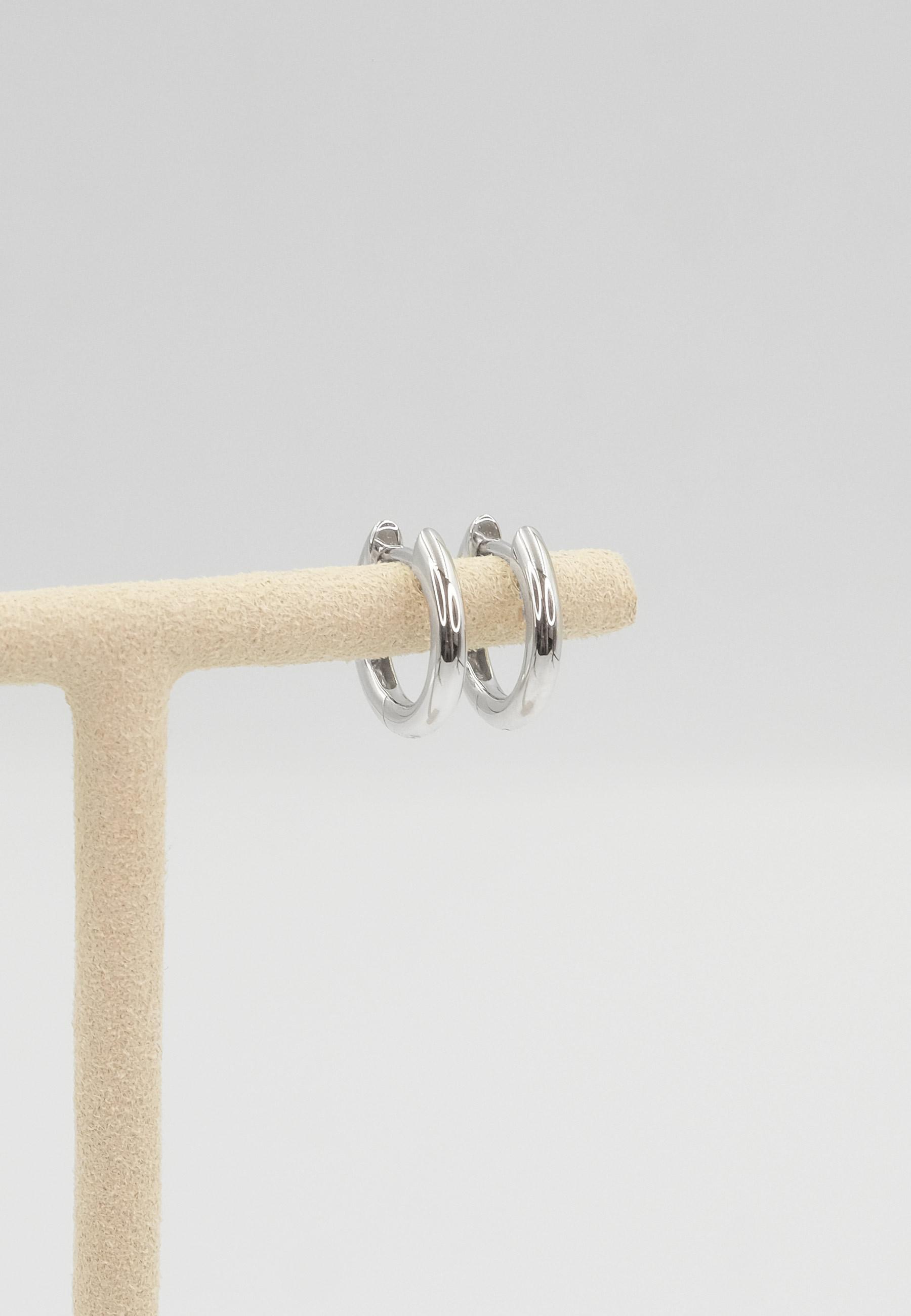 MUAU Schmuck  Creolen Weissgold 750, 13mm 