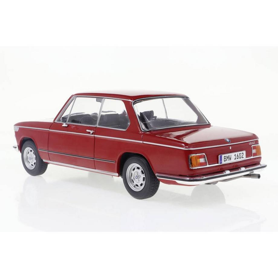 Solido  1:18 BMW 1602 1971 Rot 