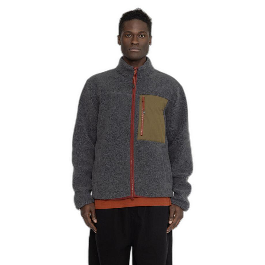 veste courte en peuche avec poche poitrine contrastée revoution