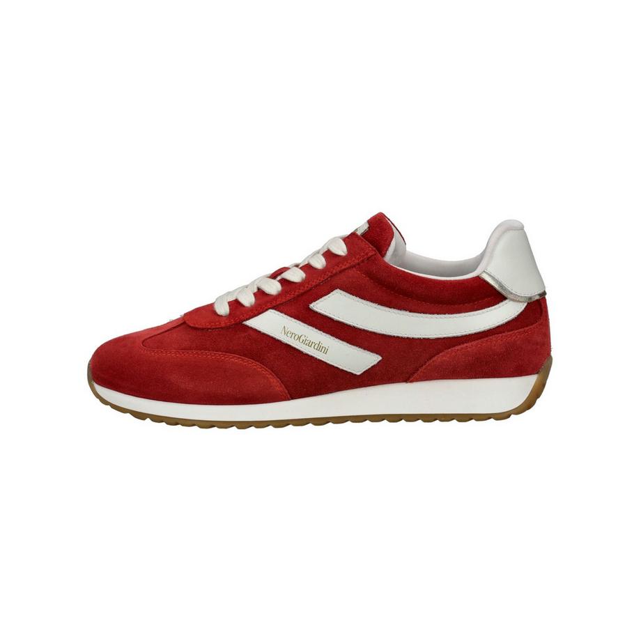 Nero Giardini Sneaker espressiva con design sportivo  